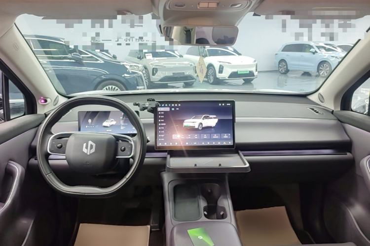 Used Leapmotor C10 2024 530 Smart Edition Center Console