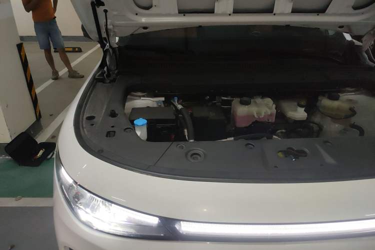 Used Leapmotor C10 2024 530 Smart Edition Engine Bay Right