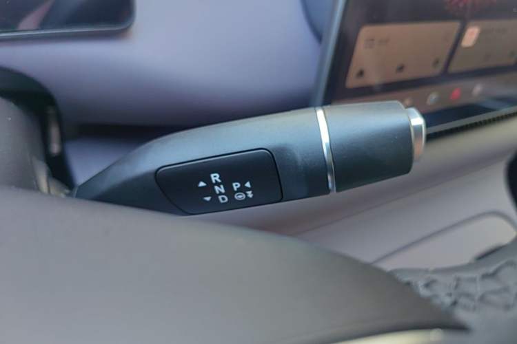 Used Leapmotor C10 2024 210 Smart Edition Gear Lever
