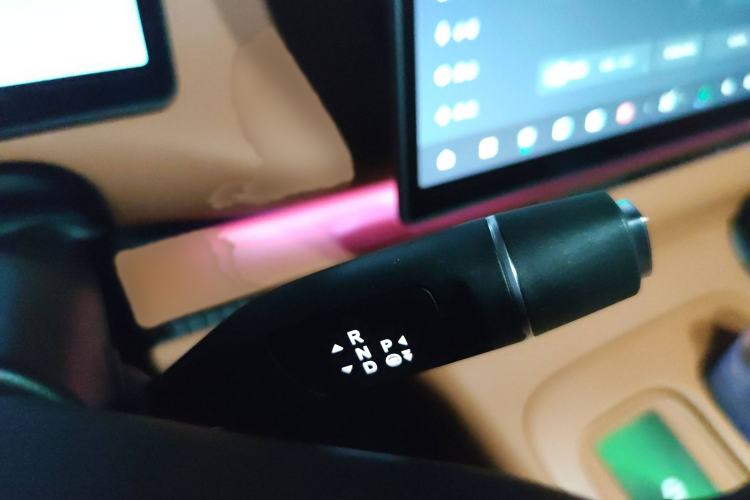 Used Leapmotor C10 2024 530 LiDAR Edition Gear Lever