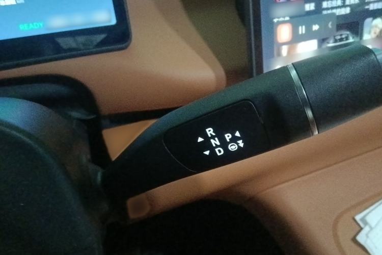 Used Leapmotor C10 2024 530 Smart Edition Gear Lever