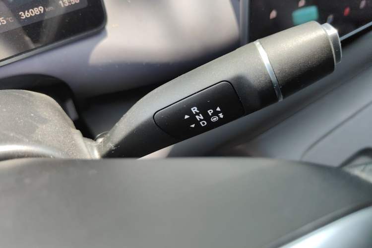 Used Leapmotor C10 2024 210 Smart Edition Gear Lever