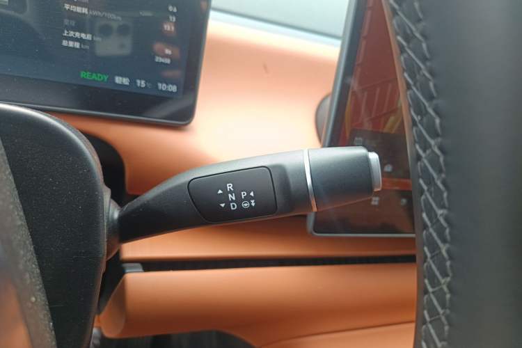 Used Leapmotor C10 2024 410 Comfort Edition Gear Lever