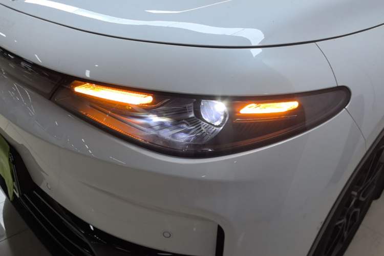 Used Leapmotor C10 2024 530 LiDAR Edition Left Front Headlight