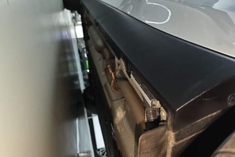 Used Leapmotor C10 2024 210 Smart Edition Left Side Sill