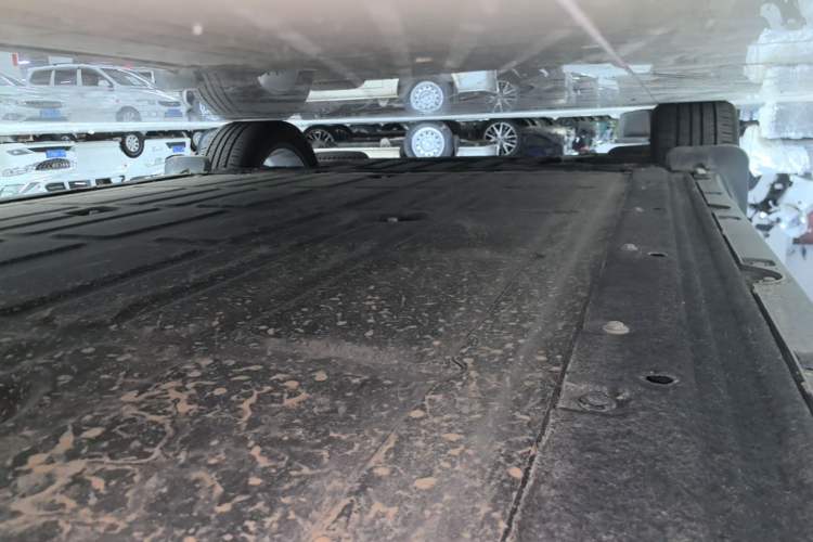Used Leapmotor C10 2024 530 LiDAR Edition Left Side Sill