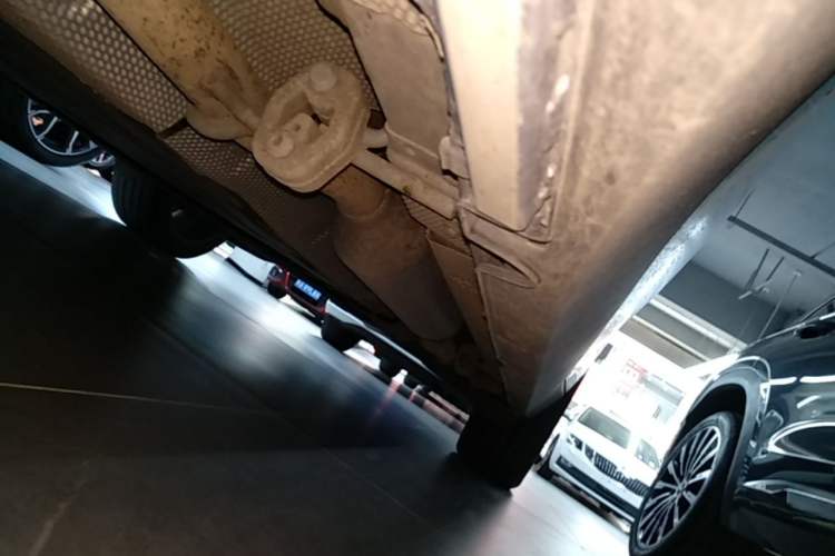 Used Leapmotor C10 2024 210 Smart Edition Left Side Sill