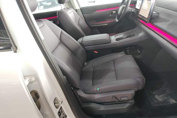 Used Leapmotor C10 2024 210 Smart Edition Right Front Seat
