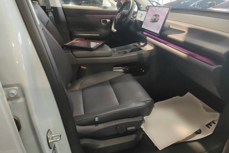 Used Leapmotor C10 2024 210 LiDAR Version Right Front Seat