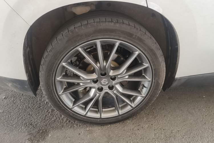 Used Leapmotor C10 2024 530 Comfort Edition Right Rear Wheel Hub