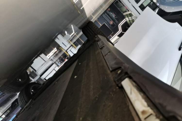 Used Leapmotor C10 2024 210 LiDAR Version Right Side Sill