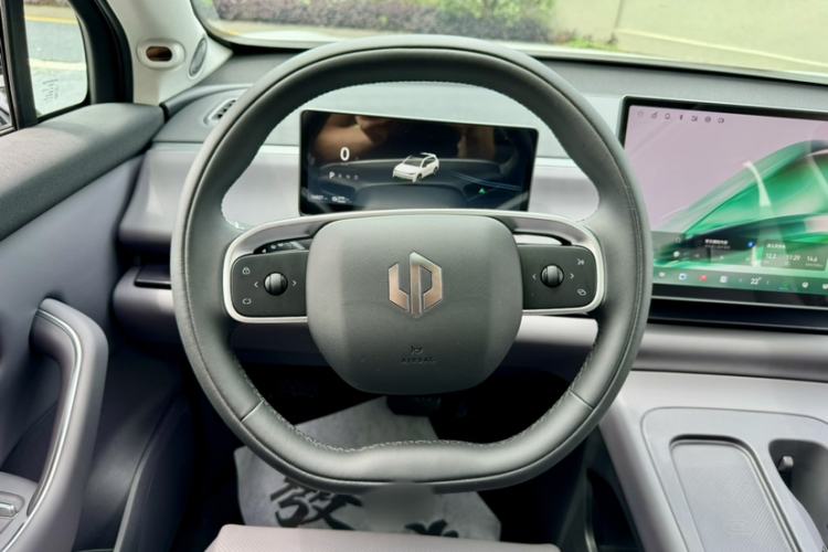 Used Leapmotor C10 2024 530 Smart Edition Steering Wheel