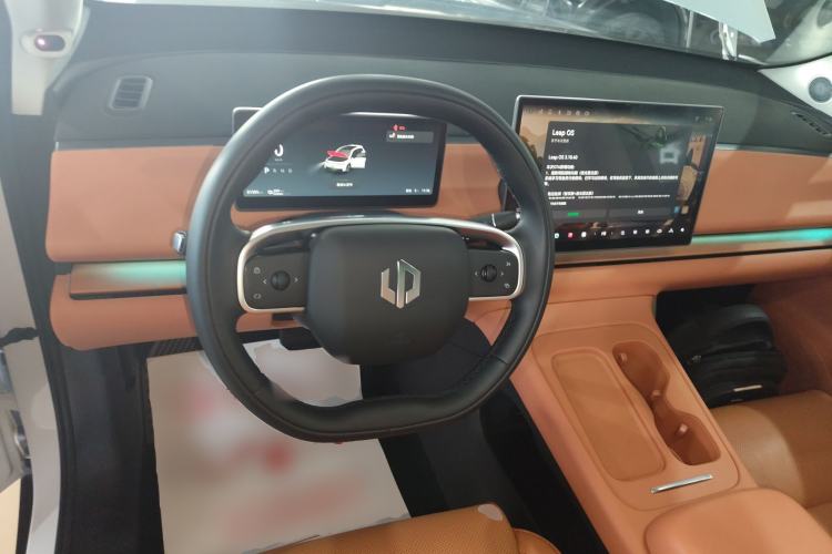 Used Leapmotor C10 2024 530 LiDAR Edition Steering Wheel
