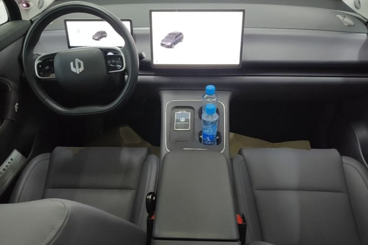 Used Leapmotor C10 2026 605 Enjoyment Edition Center Console