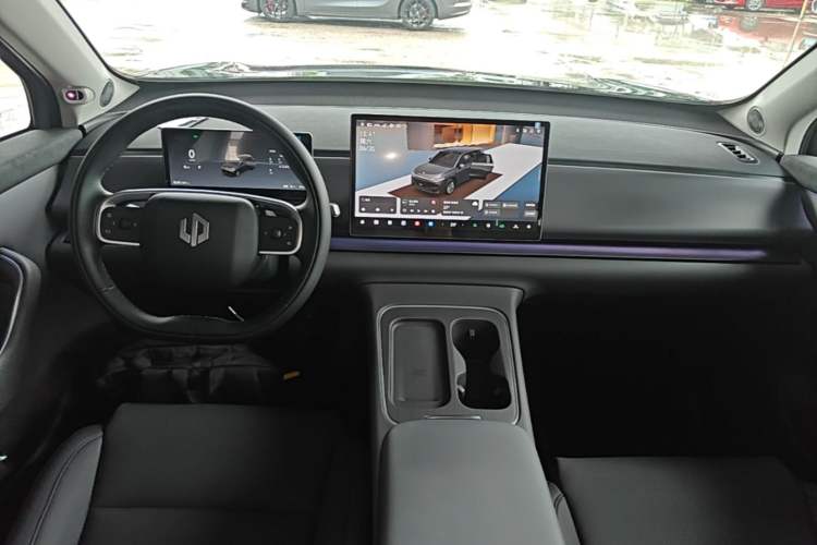 Used Leapmotor C10 2026 605 LiDAR Version Center Console