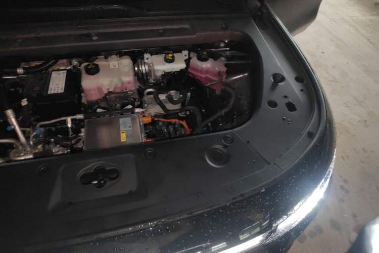 Used Leapmotor C10 2026 605 Enjoyment Edition Engine Bay Left