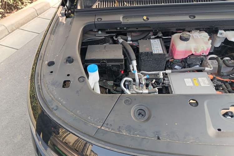 Used Leapmotor C10 2026 605 LiDAR Version Engine Bay Right
