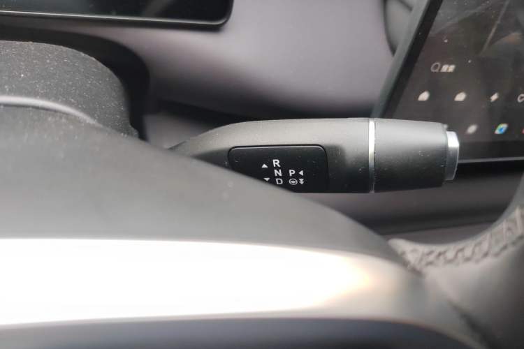 Used Leapmotor C10 2026 605 Enjoyment Edition Gear Lever