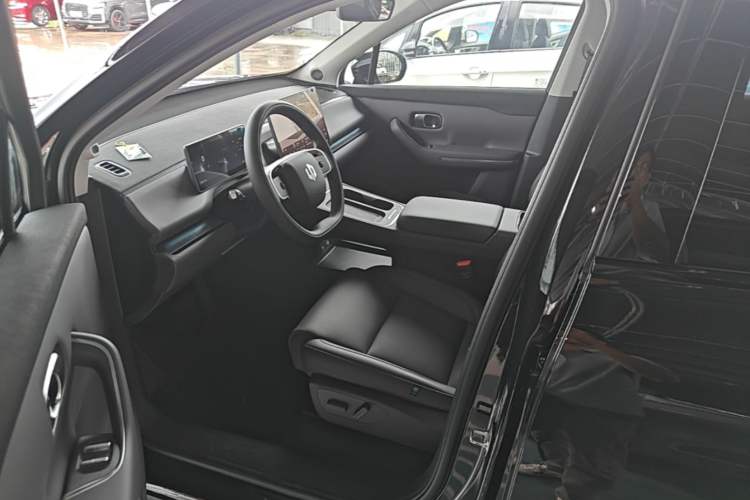 Used Leapmotor C10 2026 605 LiDAR Version Left Front Seat