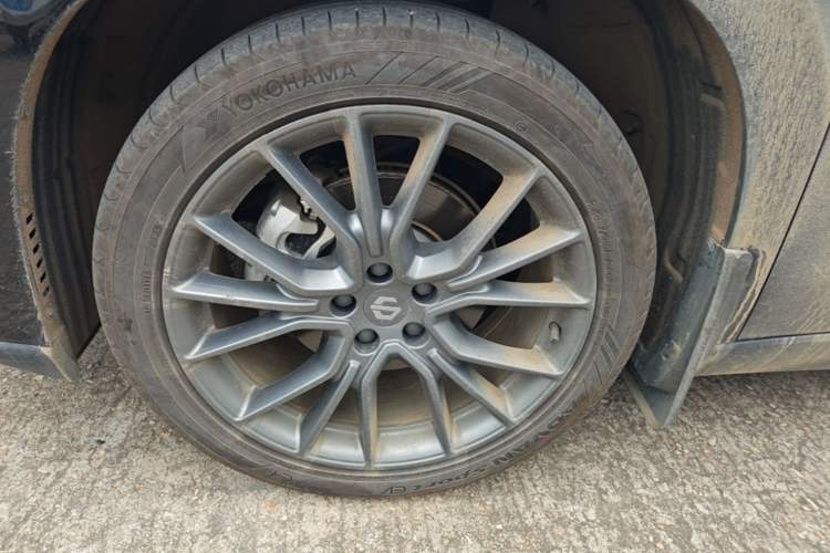Used Leapmotor C10 2026 605 Enjoyment Edition Left Front Wheel Hub