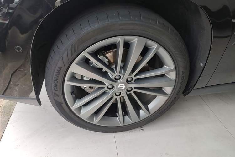 Used Leapmotor C10 2026 210 LiDAR Version Left Front Wheel Hub