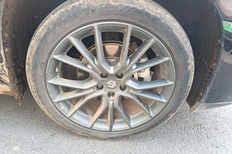Used Leapmotor C10 2026 605 LiDAR Version Right Front Wheel Hub