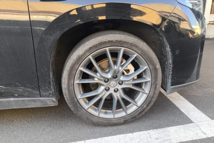 Used Leapmotor C10 2026 605 Enjoyment Edition Right Front Wheel Hub