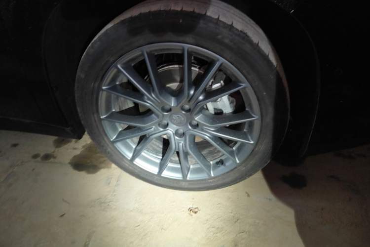 Used Leapmotor C10 2026 605 Enjoyment Edition Right Front Wheel Hub