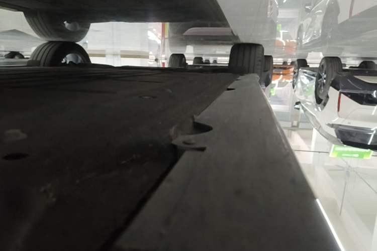 Used Leapmotor C10 2026 605 Enjoyment Edition Right Side Sill