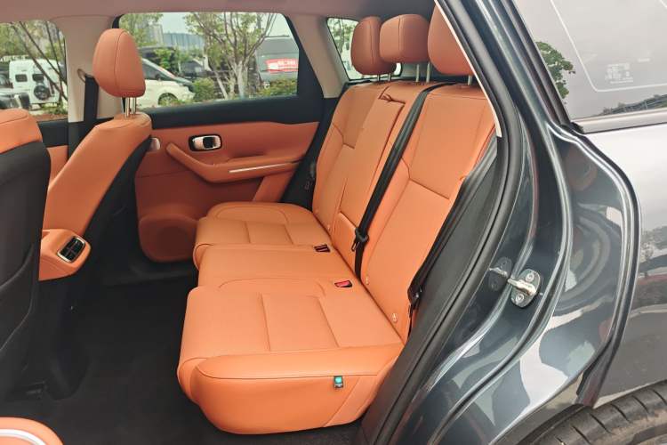 Used Leapmotor C10 2026 210 Joyful Edition Left Rear Seat