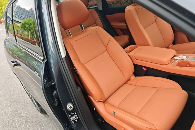 Used Leapmotor C10 2026 210 Joyful Edition Right Front Seat