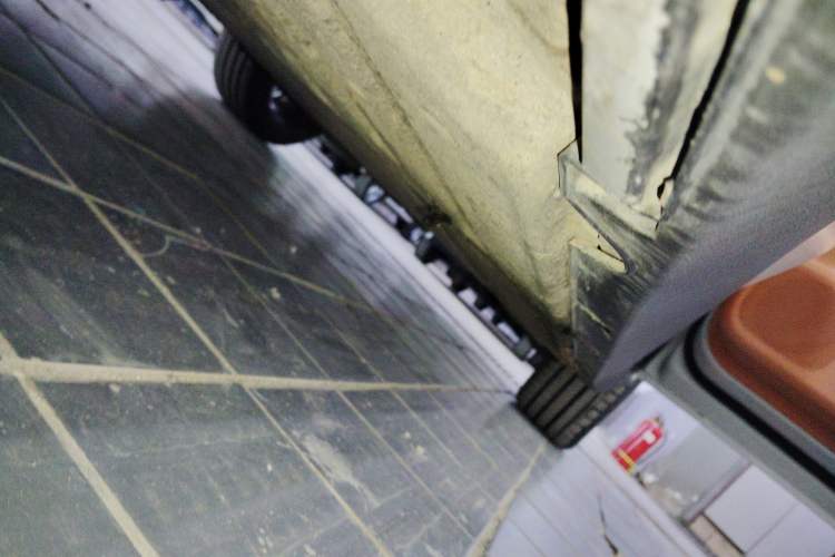 Used Leapmotor C10 2026 210 Joyful Edition Right Side Sill
