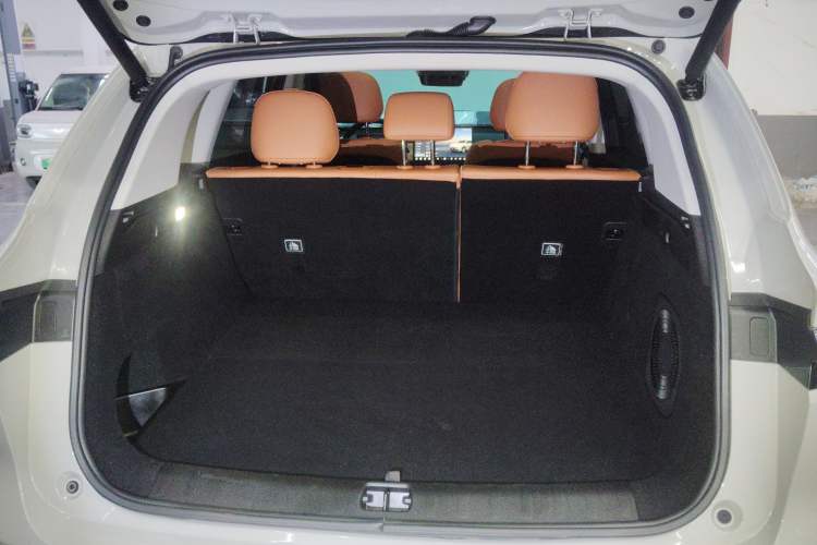 Used Leapmotor C10 2026 210 Joyful Edition Trunk