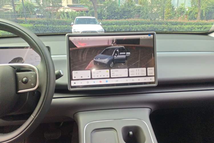 Used Leapmotor C10 2026 605 LiDAR Version Audio And AC Panel