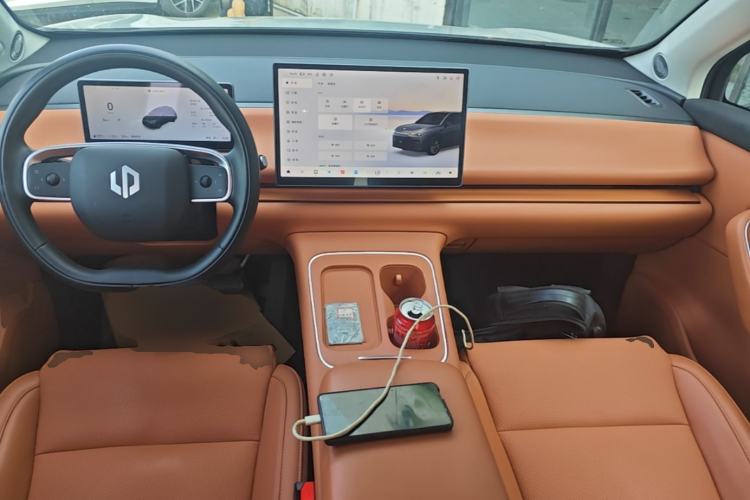 Used Leapmotor C10 2026 210 LiDAR Version Center Console