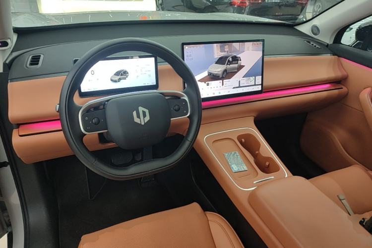 Used Leapmotor C10 2026 605 LiDAR Version Center Console