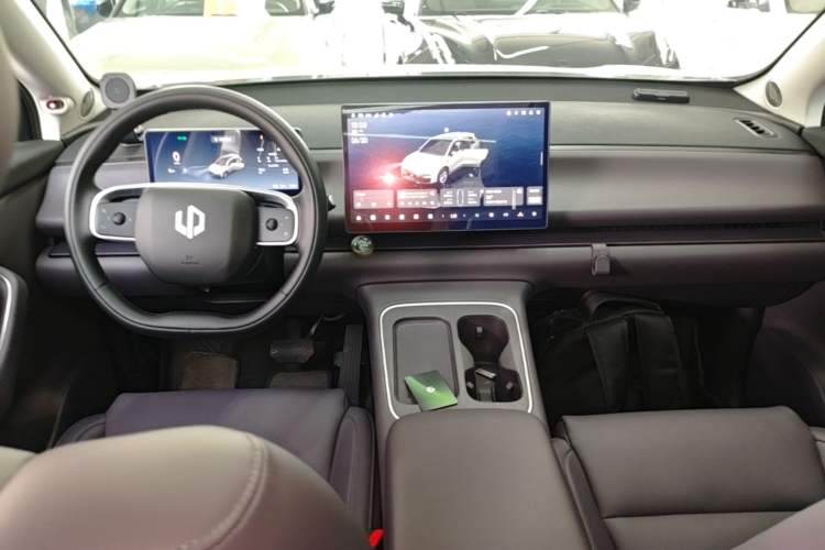 Used Leapmotor C10 2026 605 Enjoyment Edition Center Console