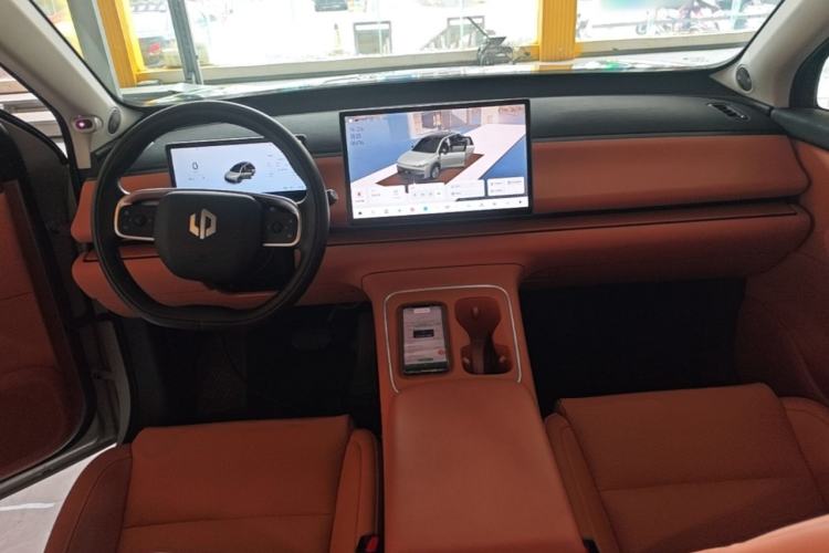 Used Leapmotor C10 2026 605 LiDAR Version Center Console
