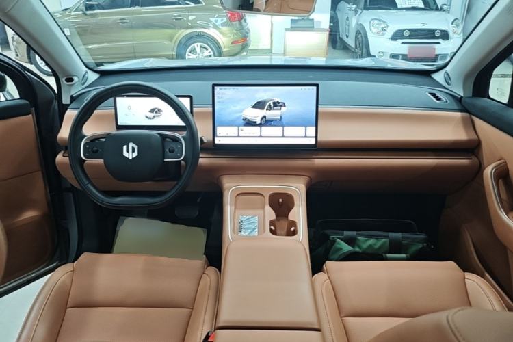 Used Leapmotor C10 2026 605 LiDAR Version Center Console