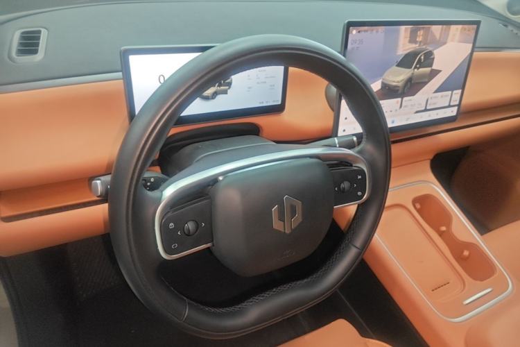 Used Leapmotor C10 2026 605 LiDAR Version Center Console