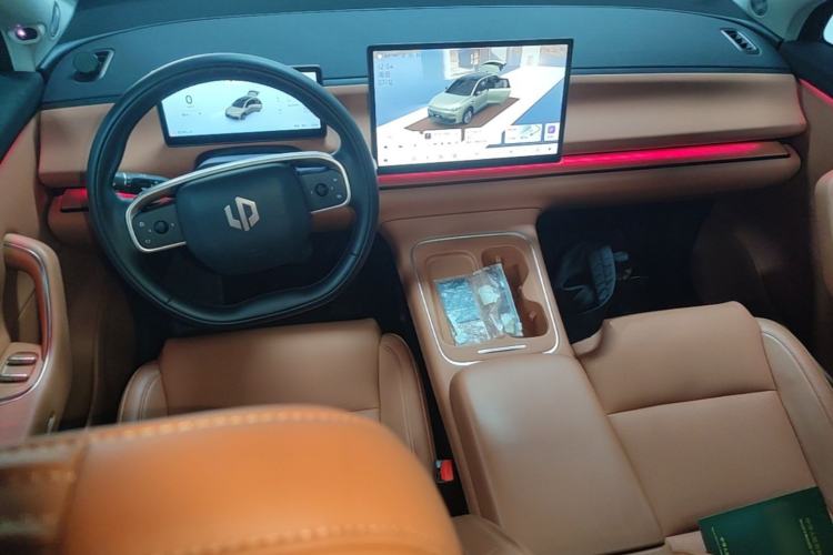 Used Leapmotor C10 2026 605 LiDAR Version Center Console