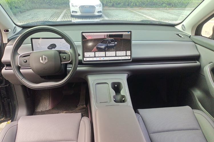 Used Leapmotor C10 2026 605 LiDAR Version Center Console