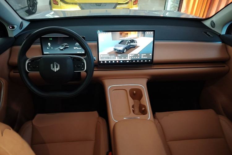 Used Leapmotor C10 2026 605 LiDAR Version Center Console