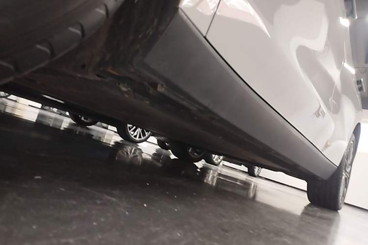 Used Leapmotor C10 2026 605 LiDAR Version Chassis Front Left