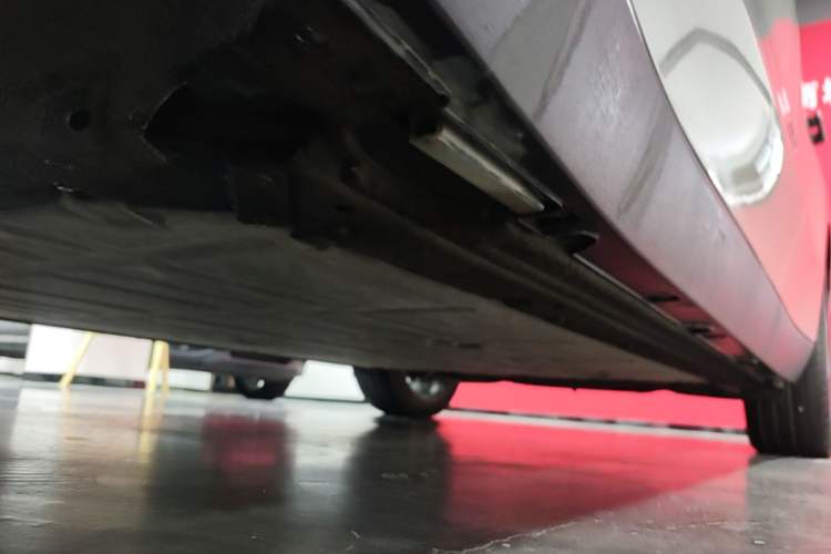 Used Leapmotor C10 2026 605 LiDAR Version Chassis Front Left