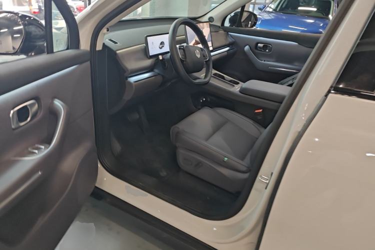 Used Leapmotor C10 2026 605 LiDAR Version Driver Seat