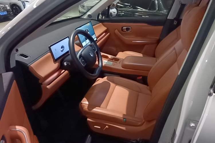 Used Leapmotor C10 2026 605 LiDAR Version Driver Seat