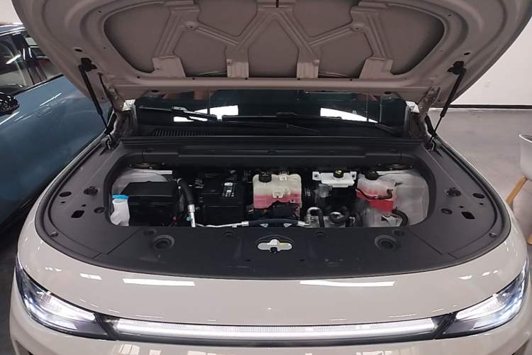 Used Leapmotor C10 2026 605 LiDAR Version Engine Bay