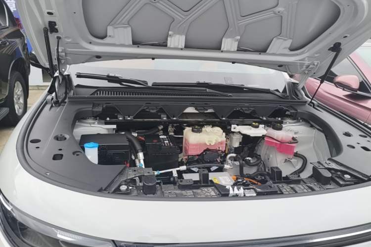 Used Leapmotor C10 2026 605 LiDAR Version Engine Bay