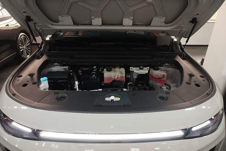 Used Leapmotor C10 2026 605 LiDAR Version Engine Bay